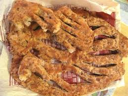 fougasse  gardoise aux lardons nimes gard cevennes