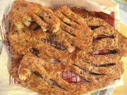 fougasse  gardoise aux lardons nimes gard cevennes