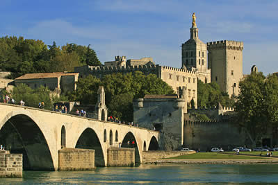 avignon palace and bridge
