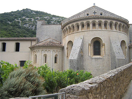 ST GUILHEM LE DESERT